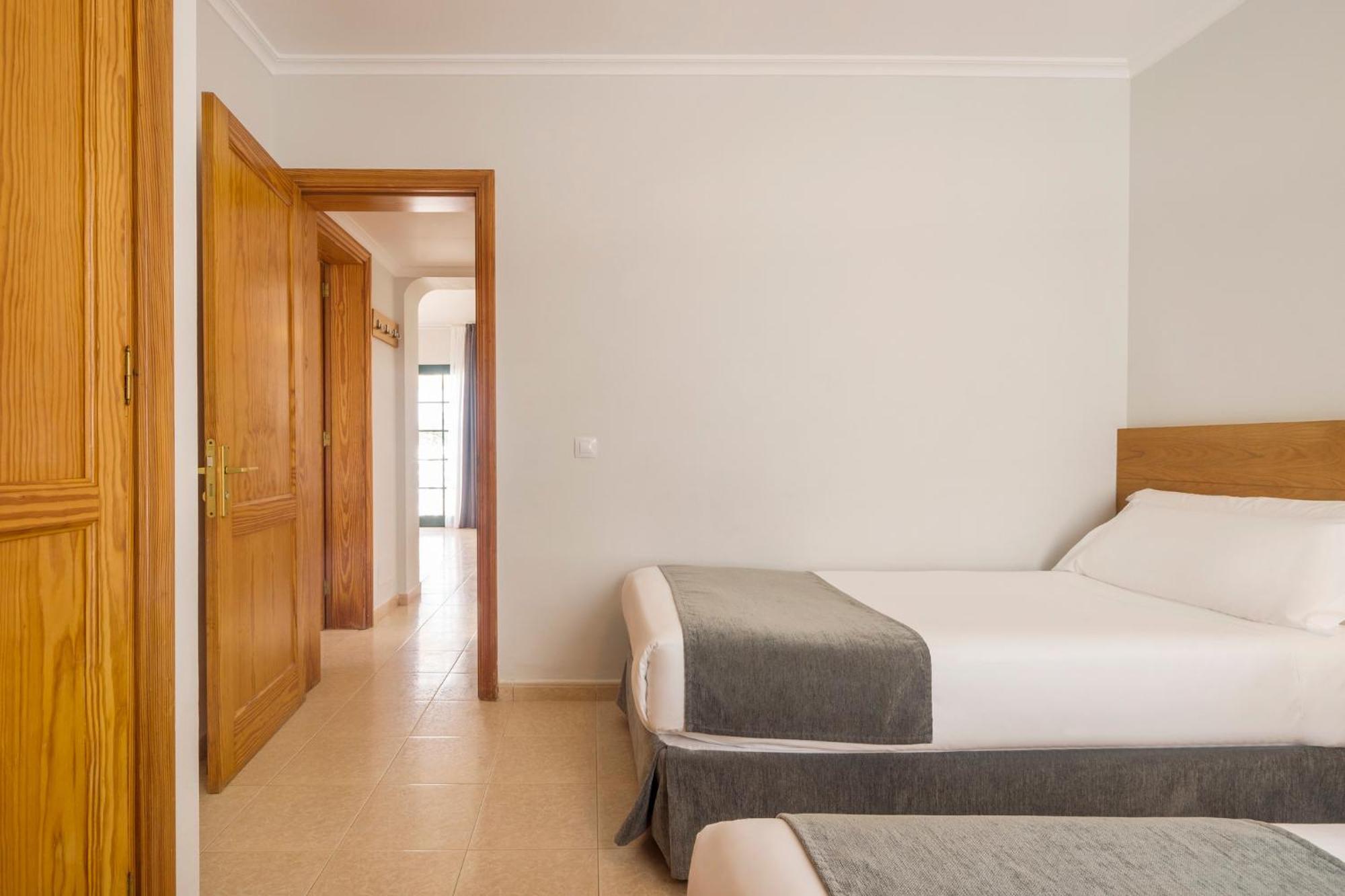 Ilunion Costa Sal Lanzarote Aparthotel Puerto del Carmen  Quarto foto